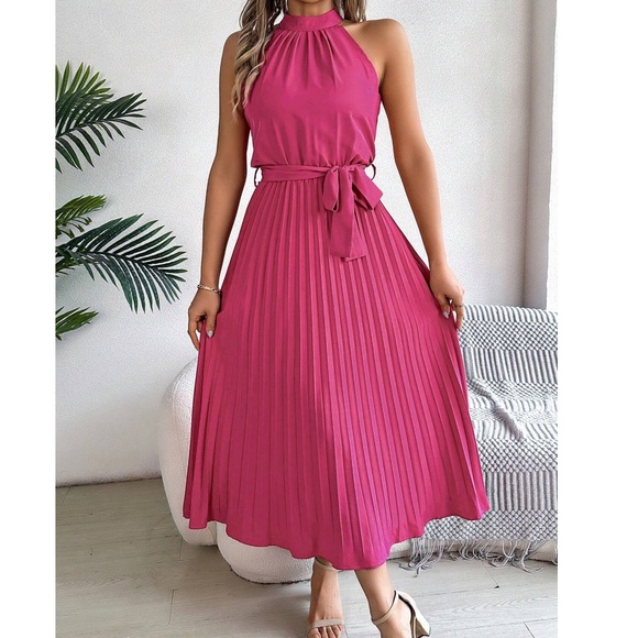 Classic Halter Neck Pleated Midi Dress - Picture 6 of 11